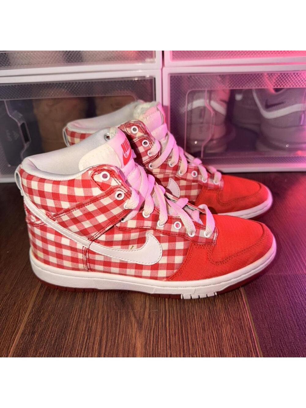 Size 5 womens - Nike Dunk Skinny High Red Plaid